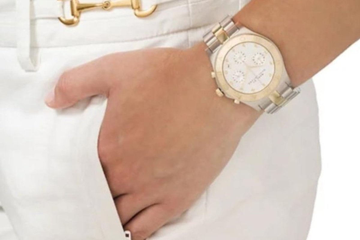 Stylish Marc Jacobs Chronograph Watches for Ladies - WATCH & WATCH