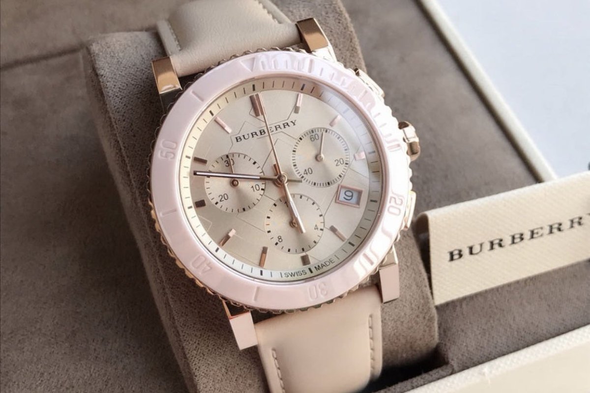 6 Elegant Burberry Women's Watches - WATCH & WATCH