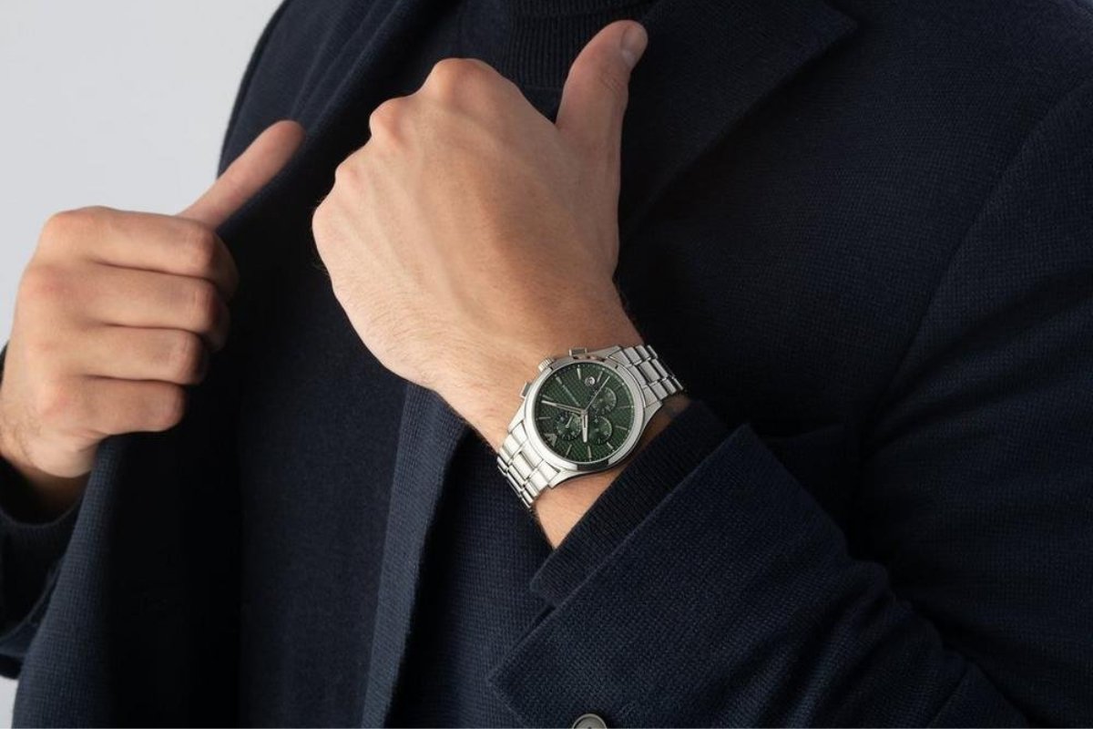 Best Green Dial Emporio Armani Watches for Summer 2024 from Watch & Watch - WATCH & WATCH