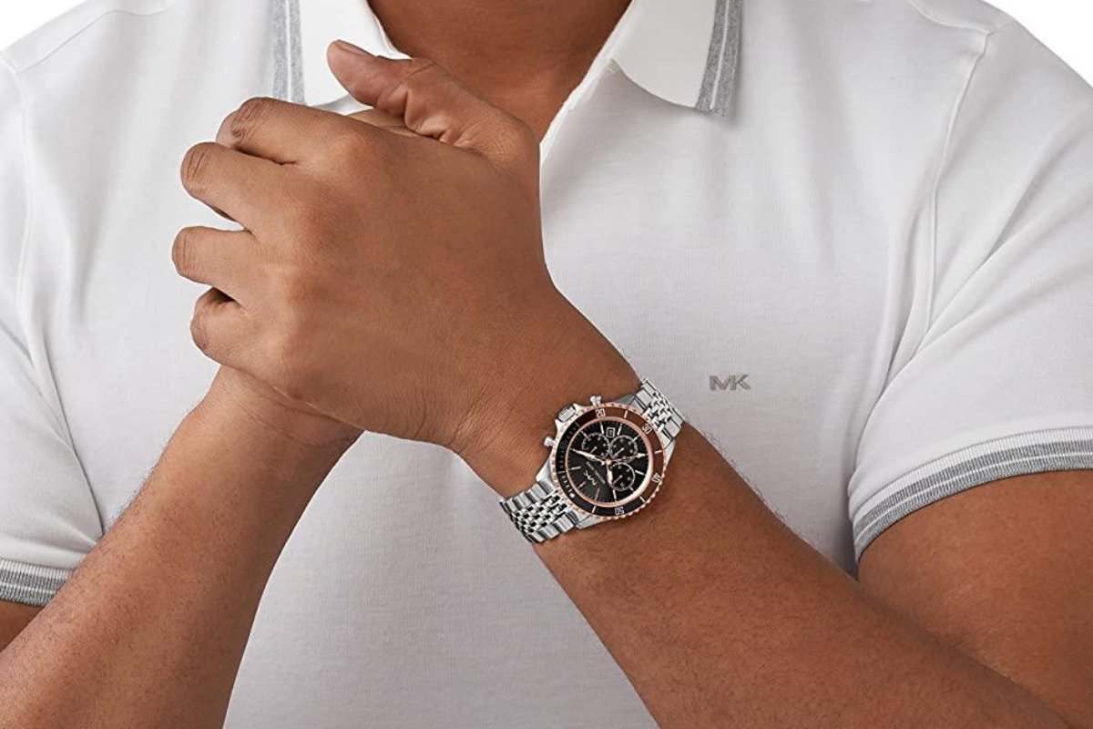 Sleek Silver: Michael Kors Men's Watches for 2024 - WATCH & WATCH