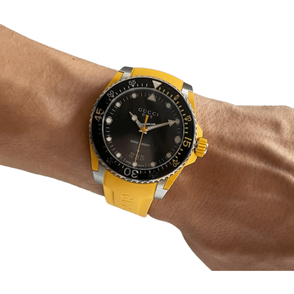 Gucci YA136319 Dive Black Dial Men's Watch - WATCH & WATCH